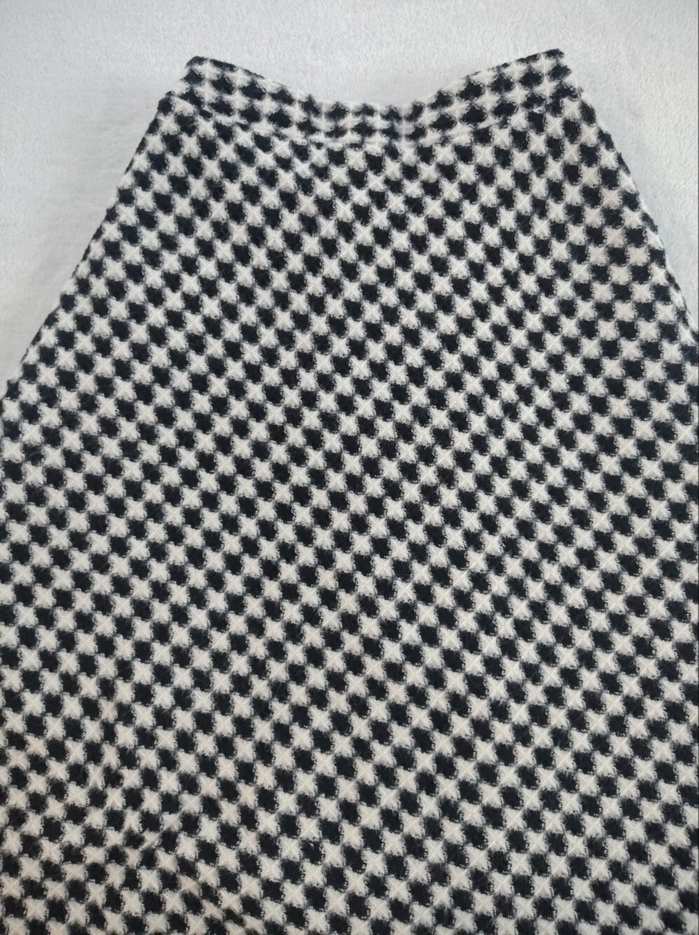 CHILLE Black & White Houndstooth A-Line Skirt